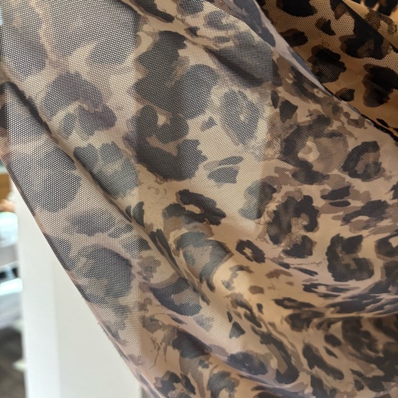 Leopard Print Swimsuit with Cheetah cover up attached size: 34/5x - Picture 7 of 11